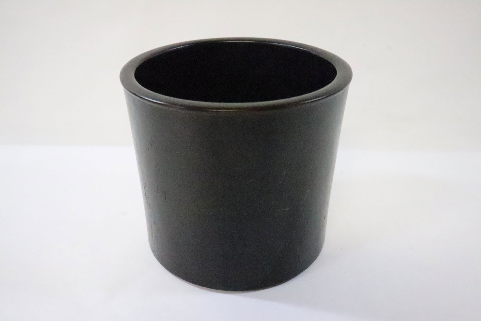 Chinese possible zitan wood brush holder (1 of 9)