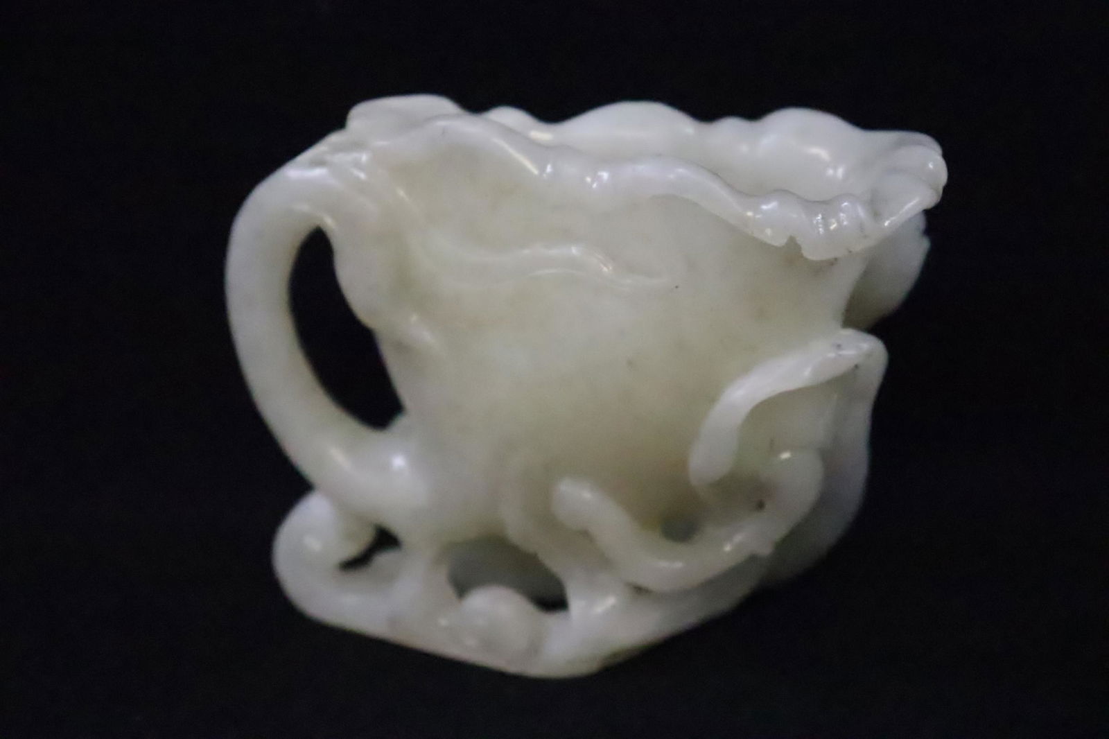 Chinese white jade carved libation cup (1 of 10)