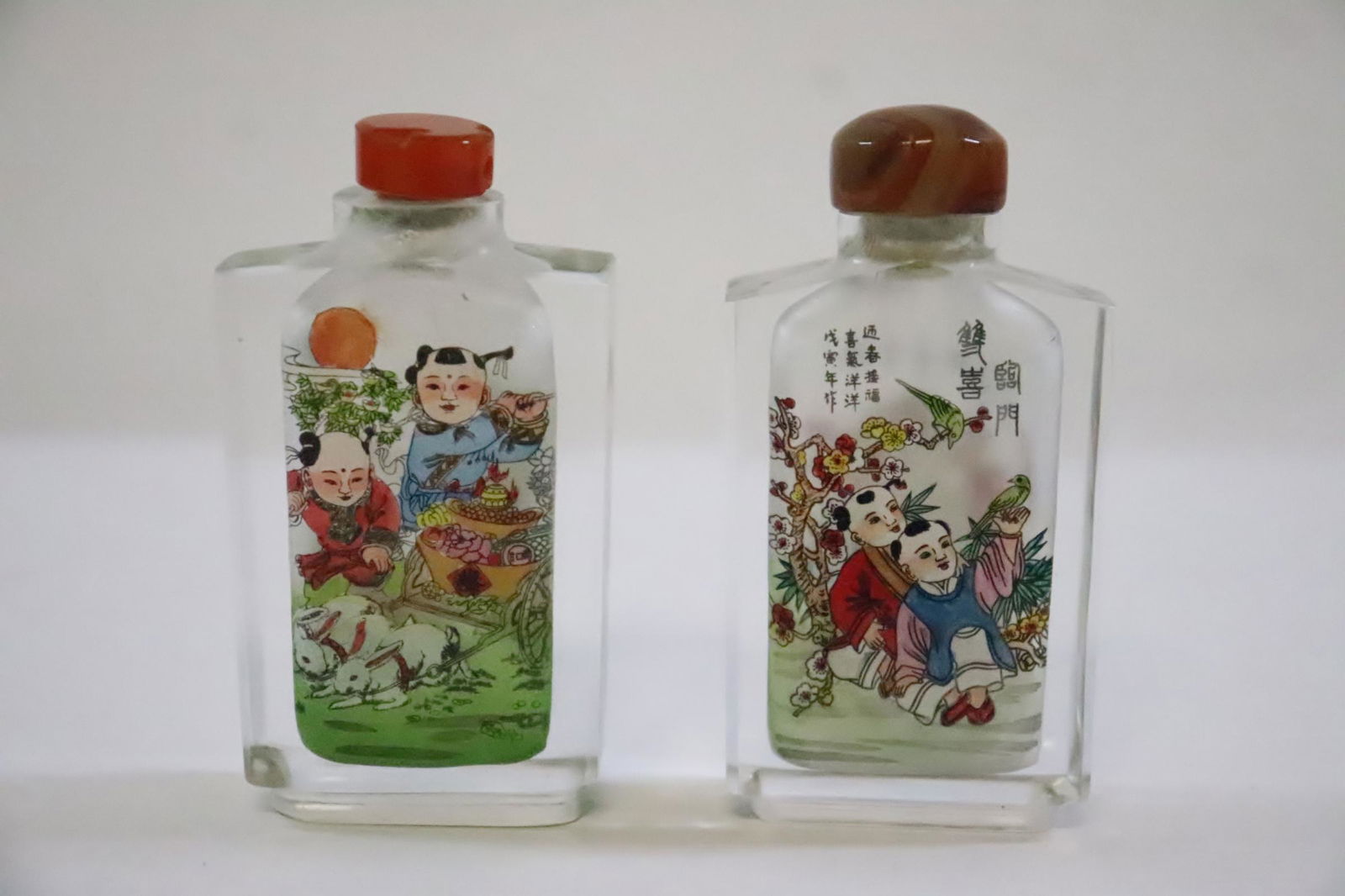 2 Chinese inside painted snuff bottles (1 of 9)