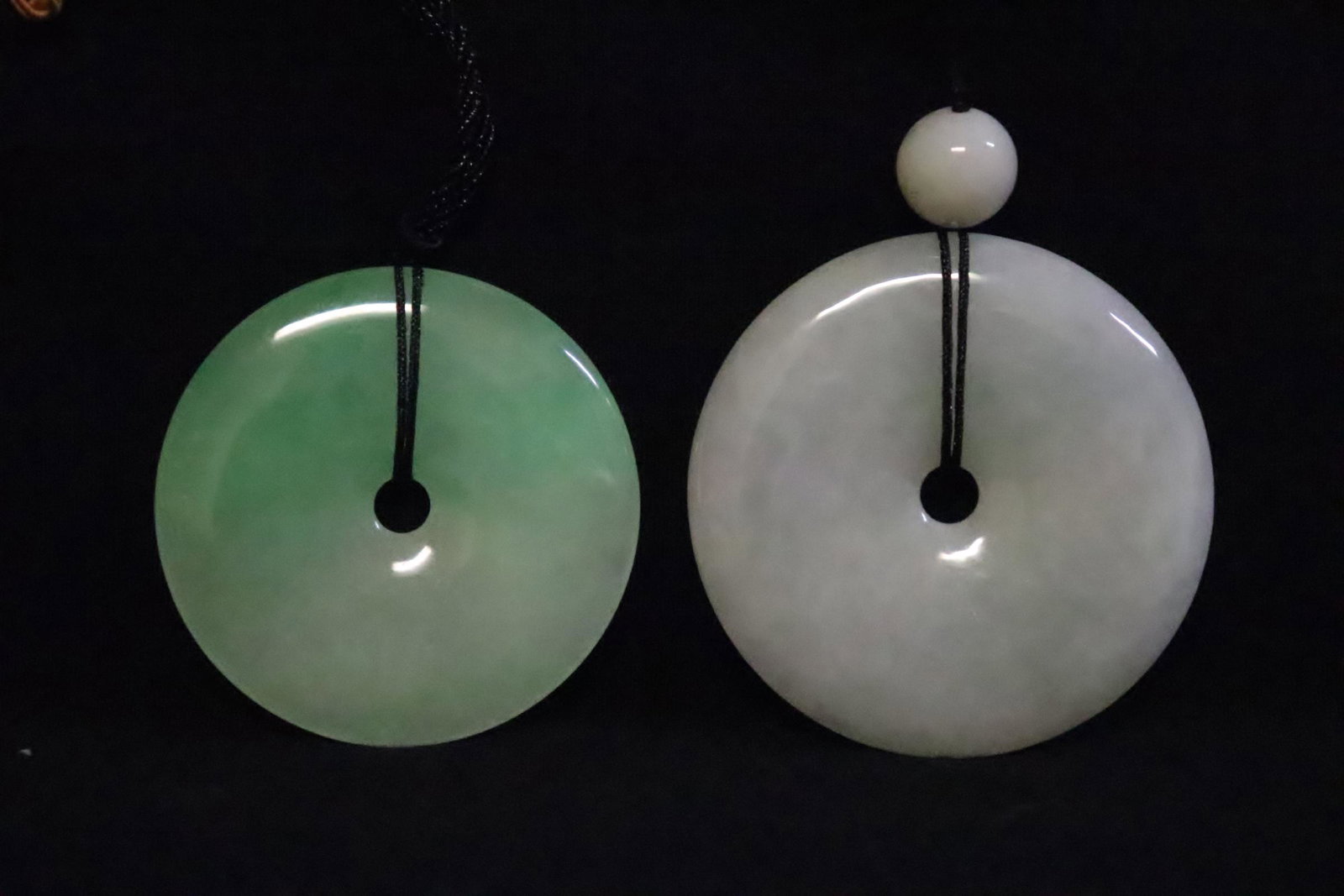 2 fine jadeite discs: 2 fine jadeite discs, 0.2"x1.85"dia, 0.25"x2"dia