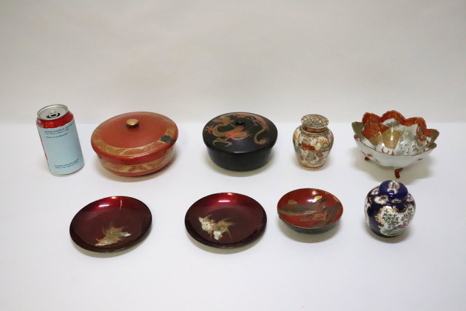 lot of misc.: Antique Japanese kutani porcelain, Japanese box, and lacquer piece