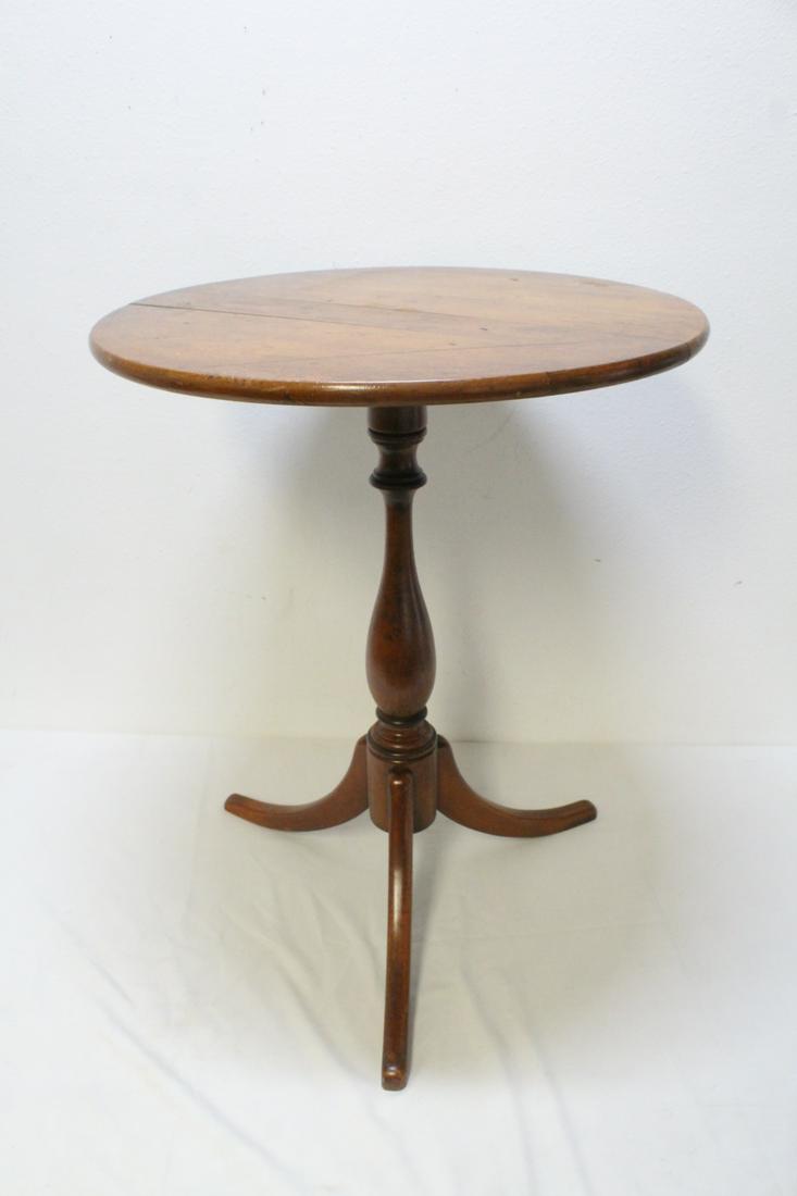 A 19th/20th c. American cherry wood candle stand (1 of 11)