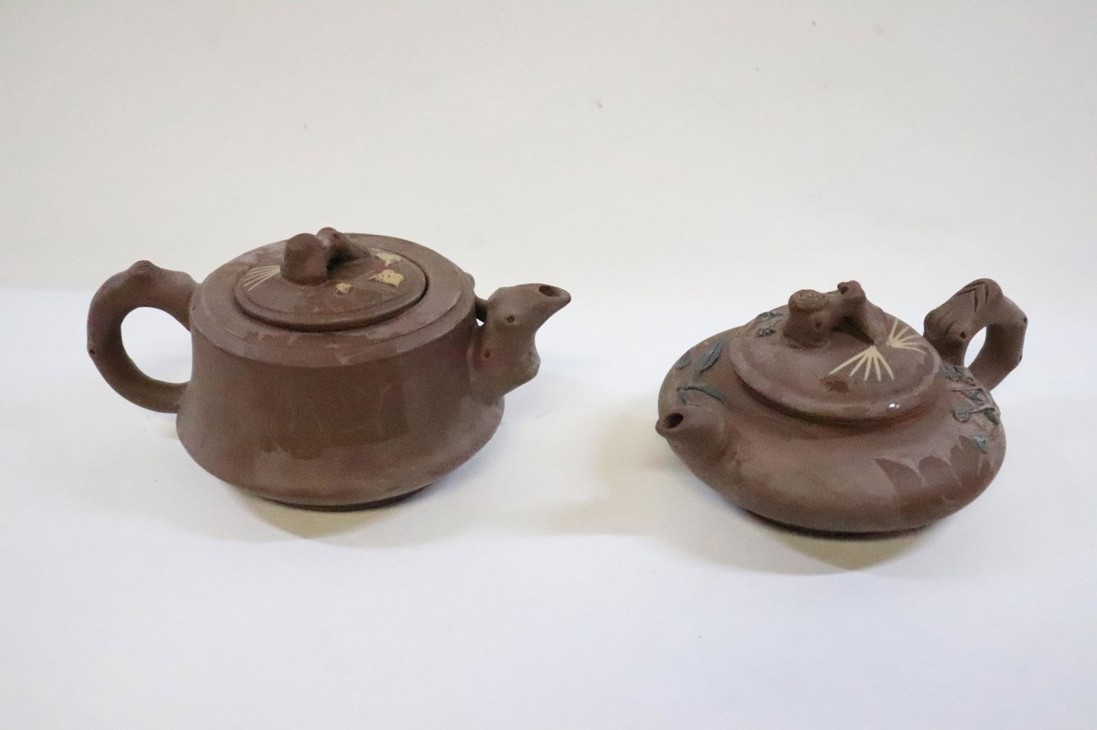 2 Chinese Yixing teapot (1 of 9)