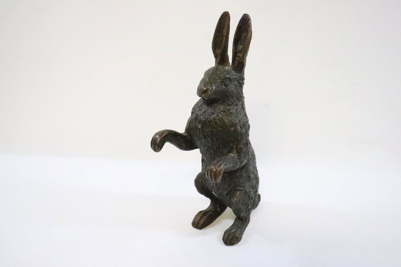 A fine bronze sculpture of rabbit (1 of 9)