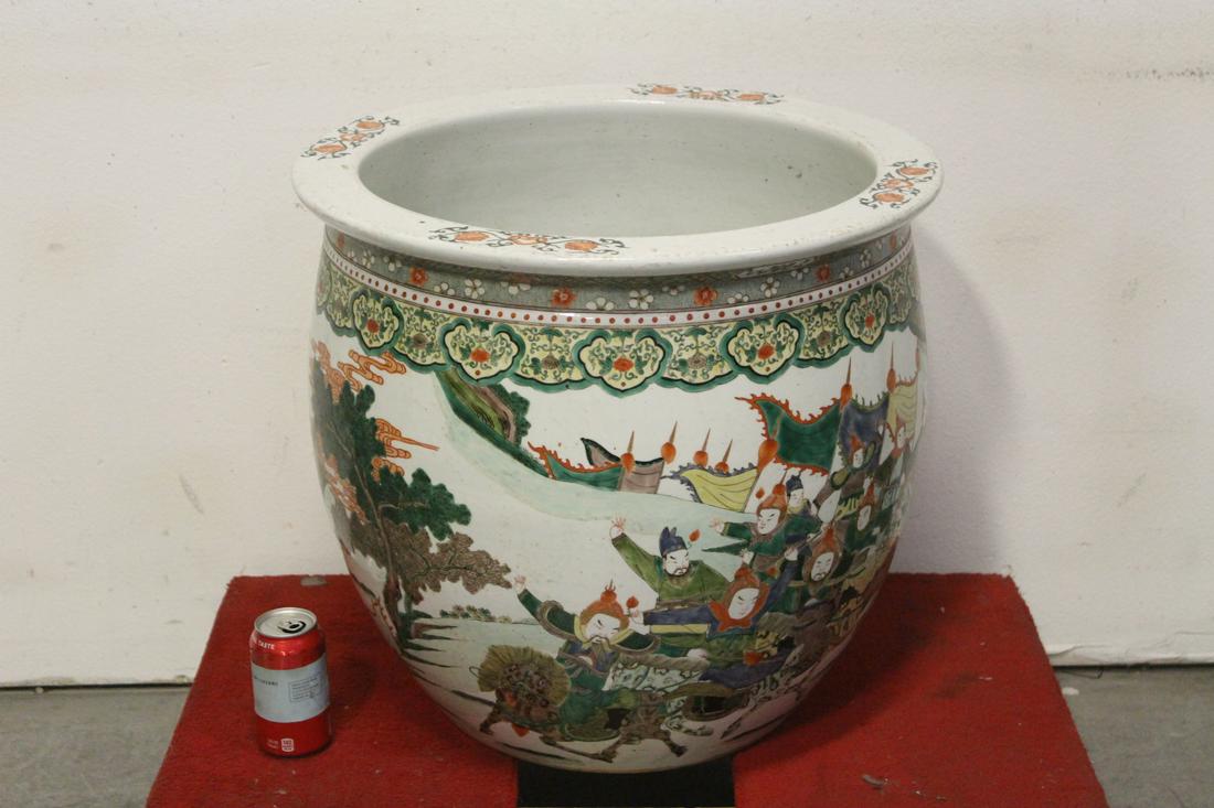 Chinese vintage large famille rose porcelain planter (1 of 10)
