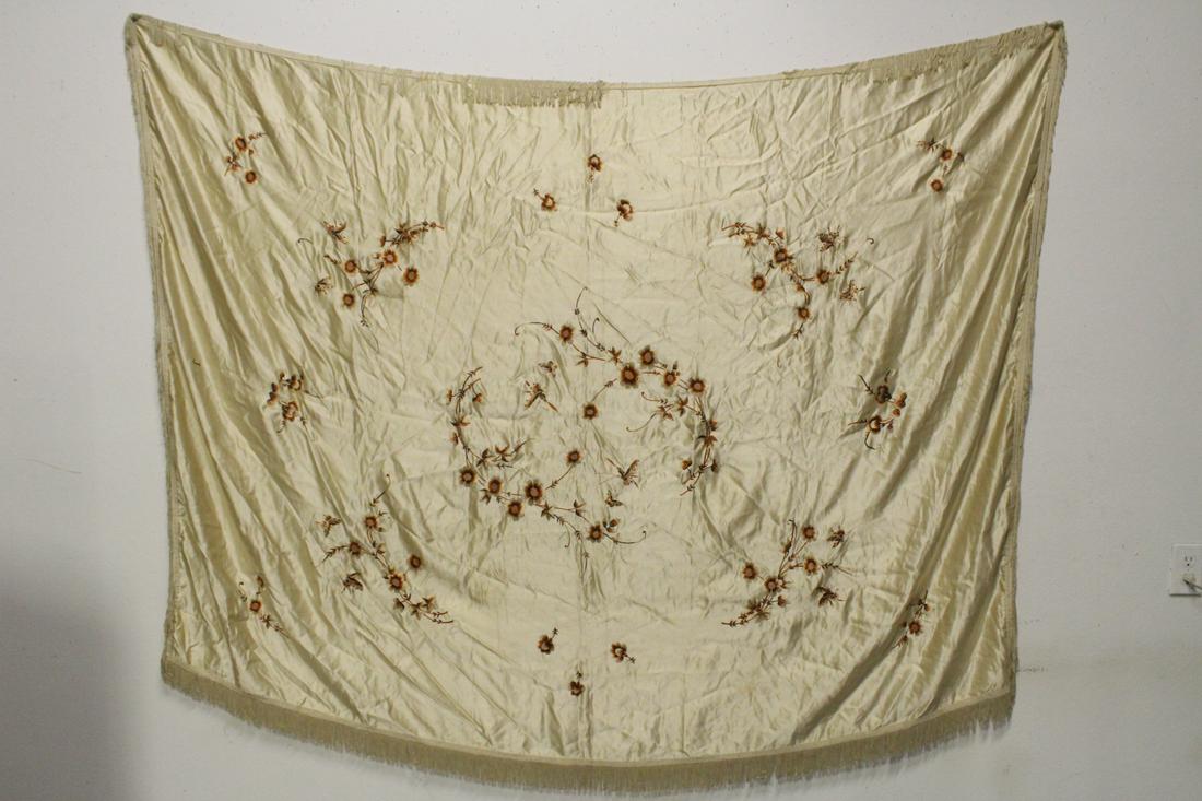 Large Chinese vintage embroidery panel (1 of 9)