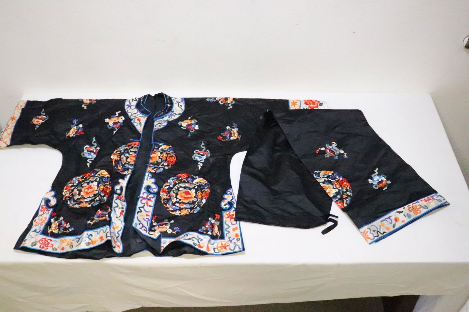 Chinese antique embroidery dress and pants (1 of 10)