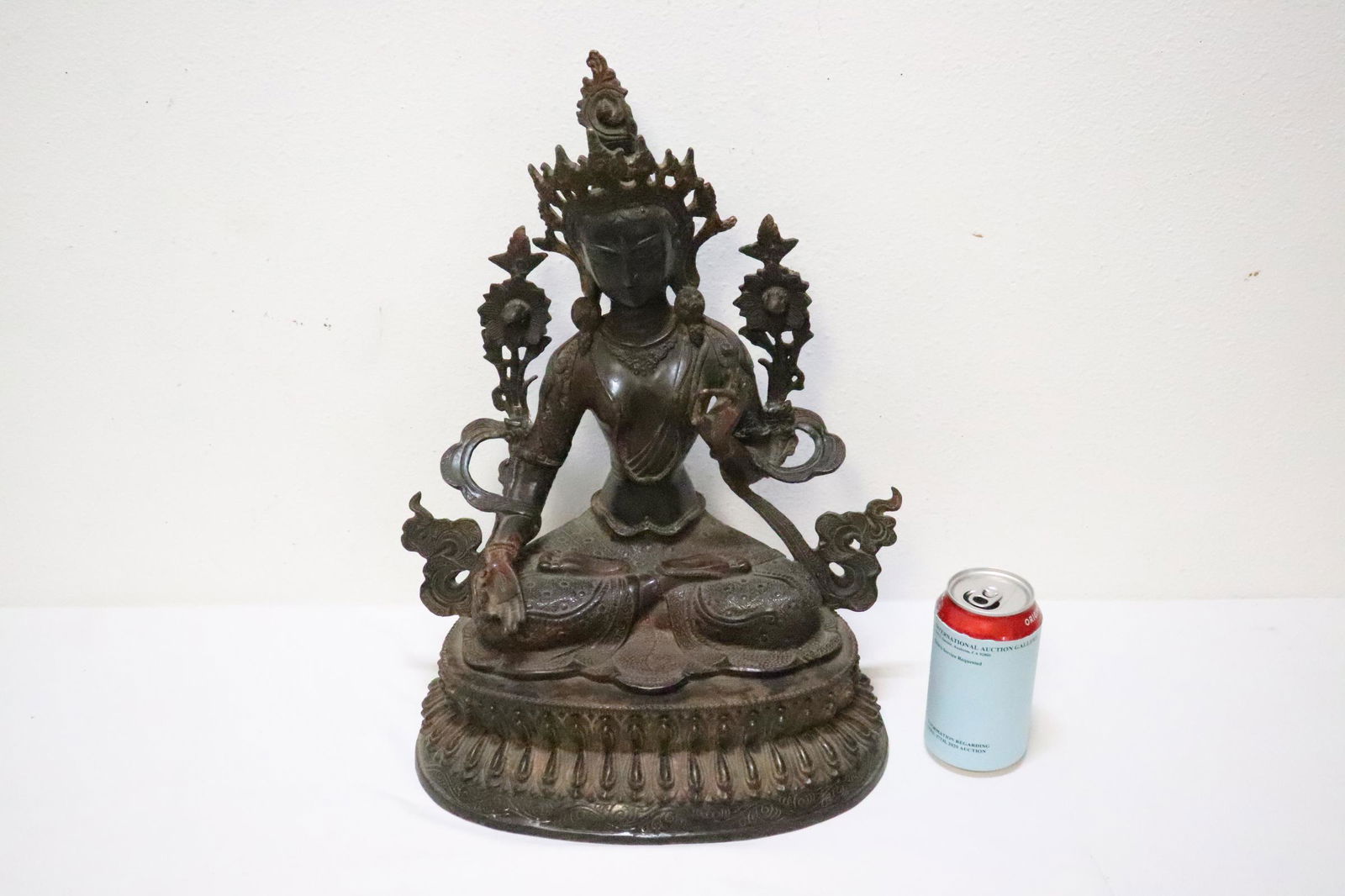 Chinese large bronze sculpture of deity (1 of 10)