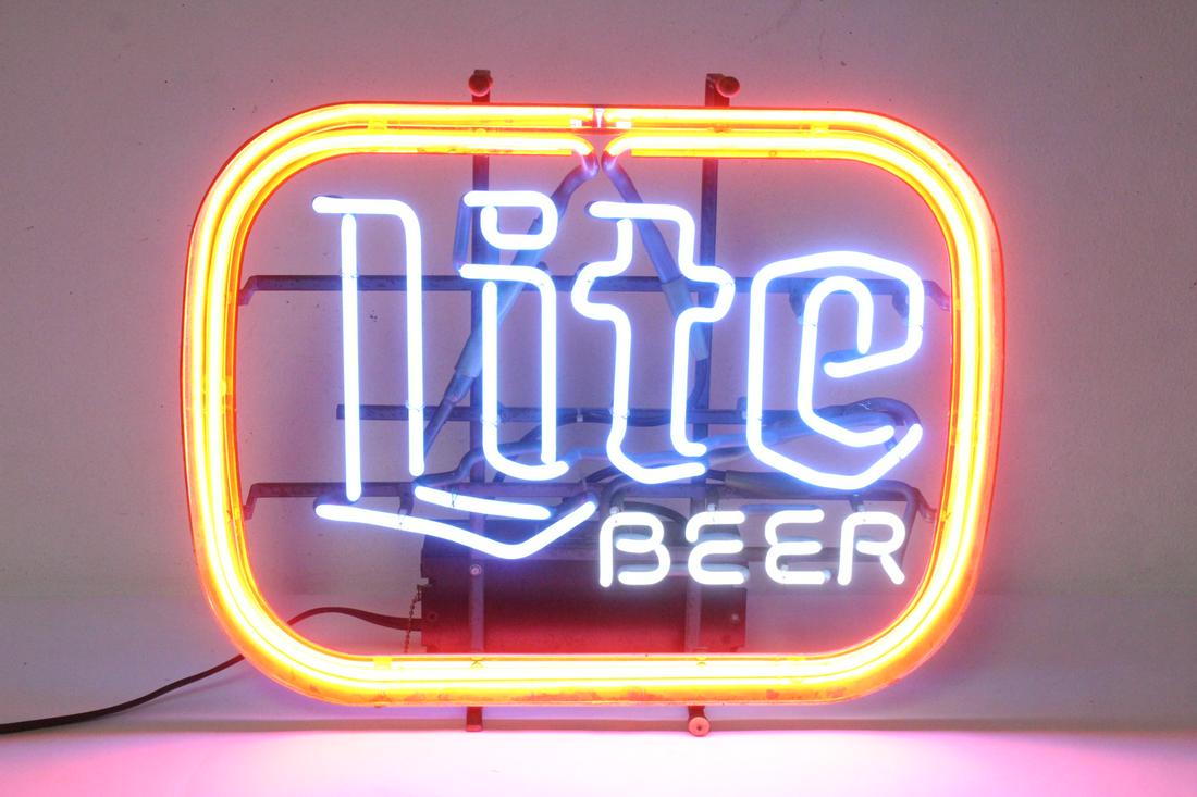 Vintage Lite Beer lighted sign (1 of 7)