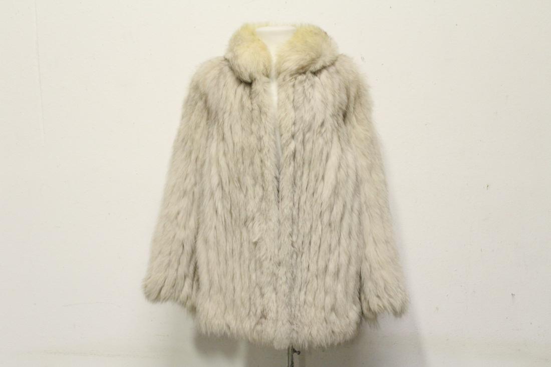 A fine half length fox fur coat by Saga (1 of 12)