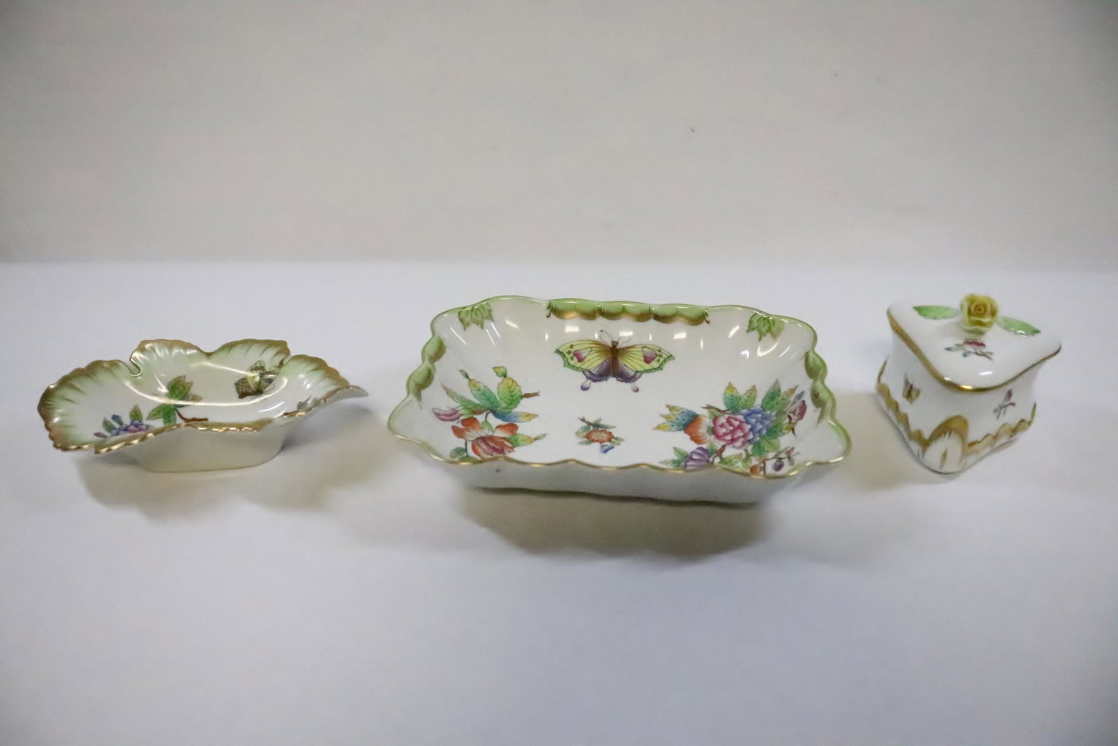 3 pieces Herend porcelain (1 of 10)