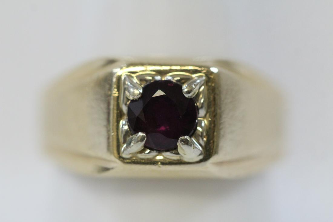 A 10K Y/G ring with red stone (1 of 9)