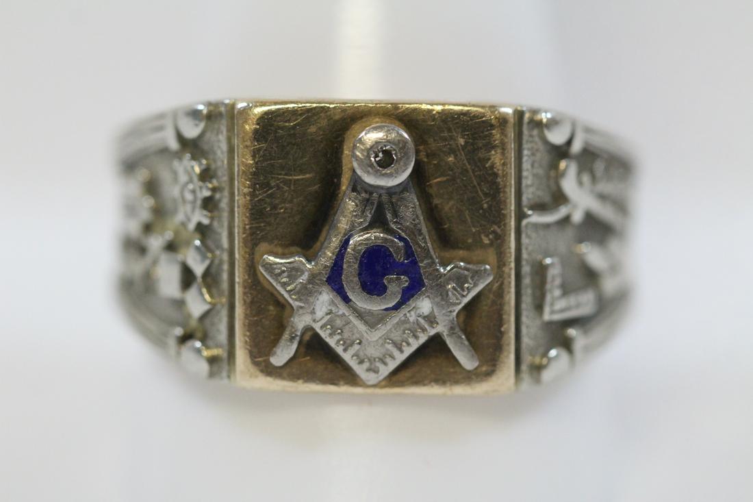 A 10K Y/G and W/G Masonic ring with diamond (1 of 9)