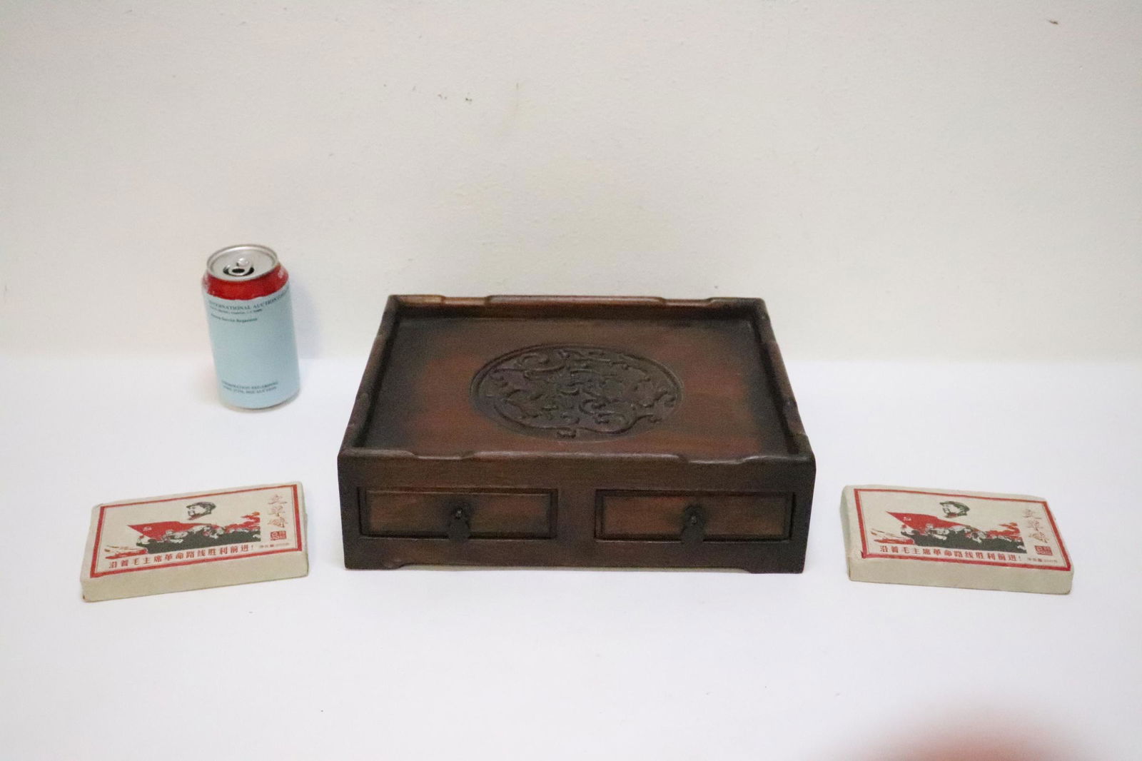 4 Chinese tea bricks with storage chest (1 of 9)