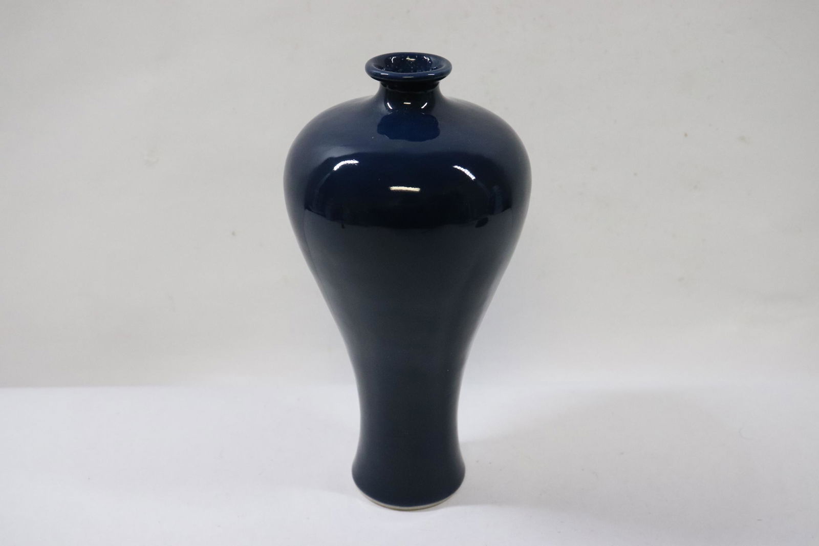 A blue glazed porcelain small meiping (1 of 9)