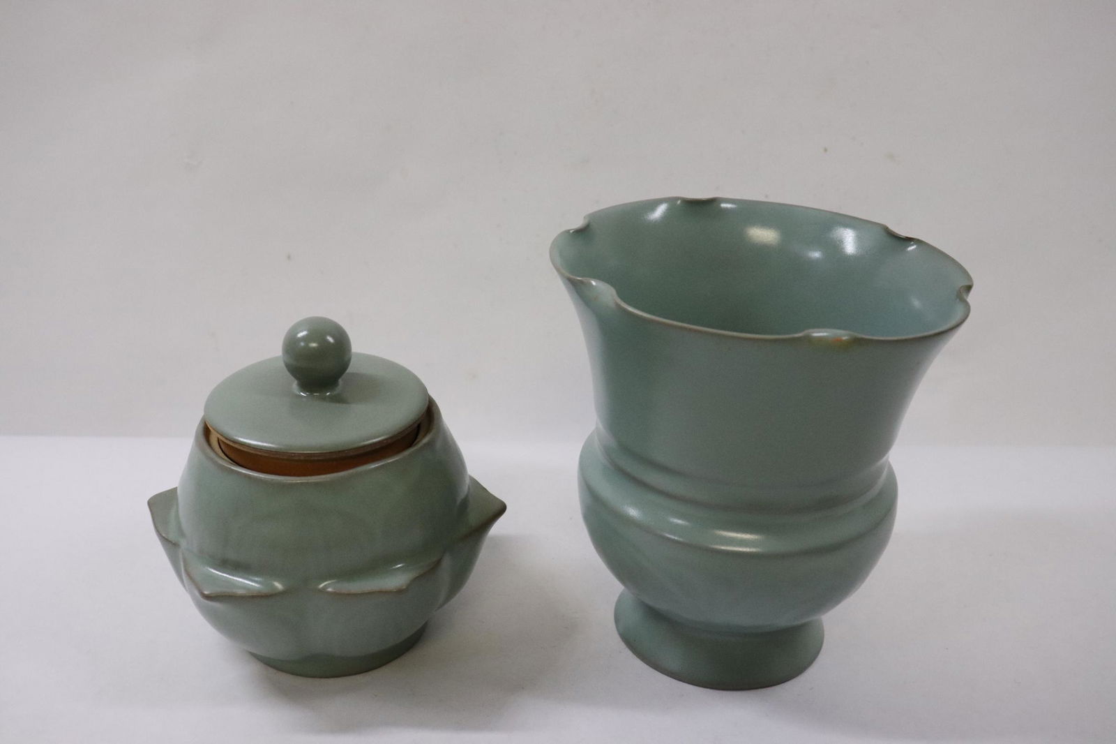 A Song style covered censer and a celadon jar (1 of 11)