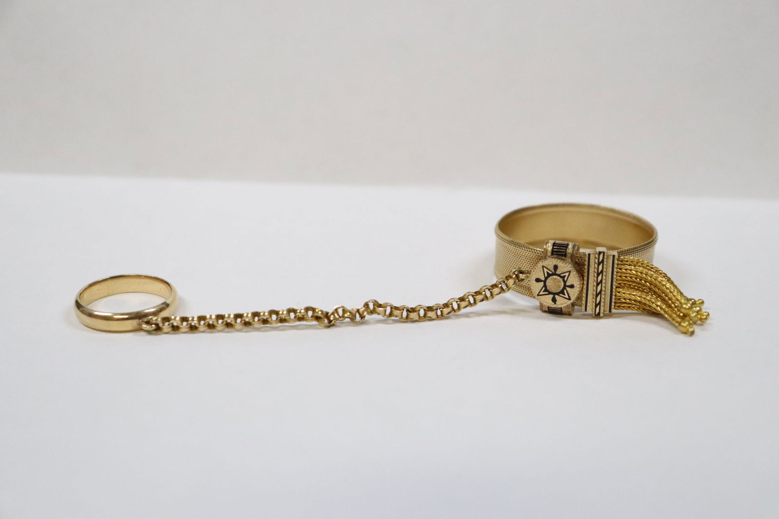 Victorian 14K flexible bracelet gold chain & gold ring (1 of 10)