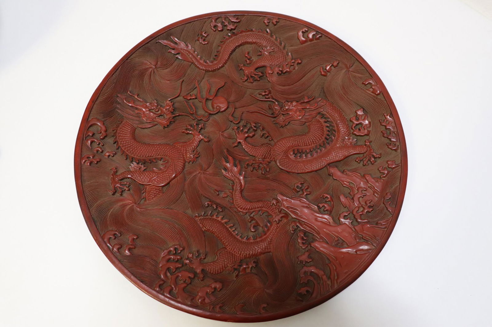 Large Chinese cinnabar platter (1 of 10)