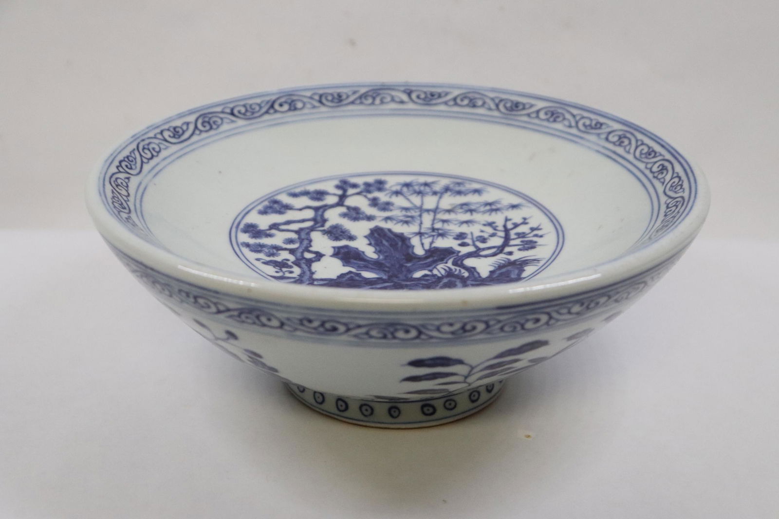 Chinese blue and white jacket bowl (1 of 10)
