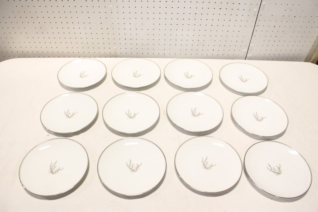 Lot of 50: Lot of 50's china set by Noritake in candice pattern