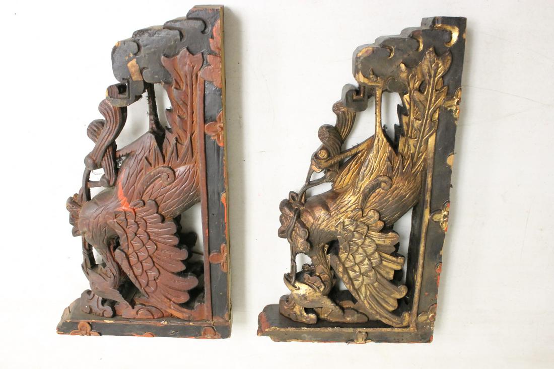 Pair Chinese antique painted wood ornaments: Pair Chinese antique painted wood corner bracket ornaments, chips, 16.9"x9.35"x2.45" each