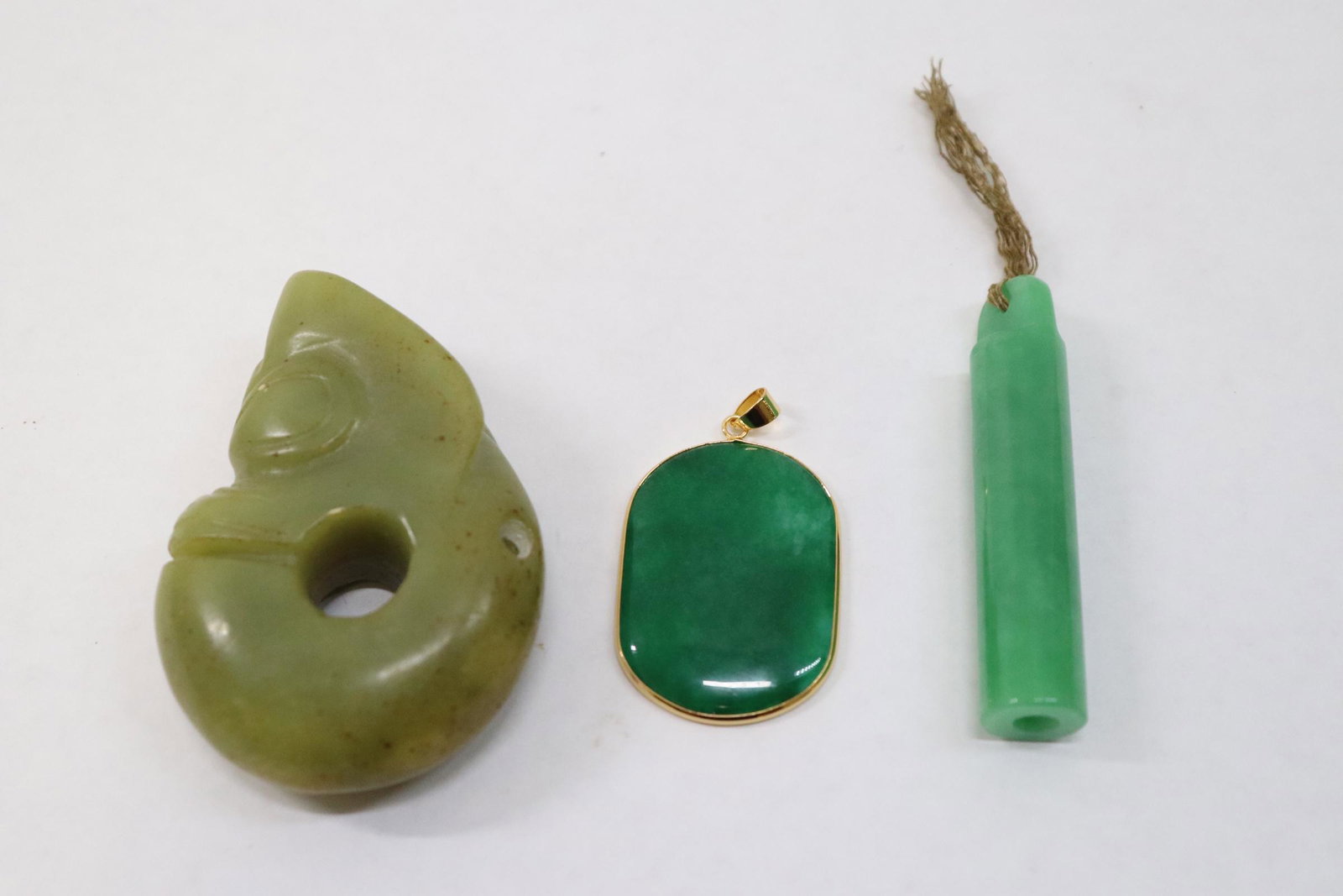 One jade like ornament & 2 jadeite like ornaments (1 of 11)