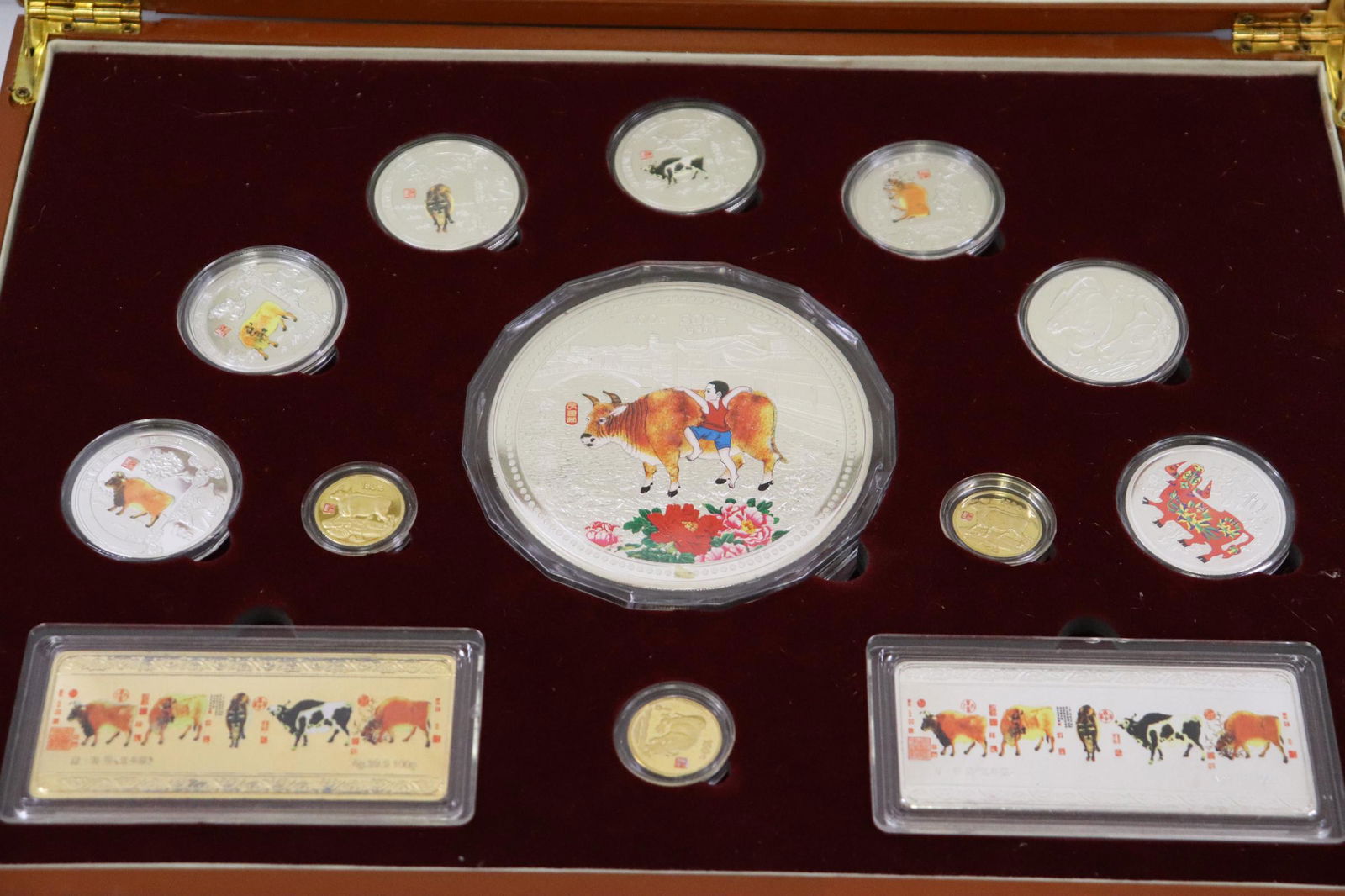 Set of Chinese decorative coins for year of bull (1 of 15)