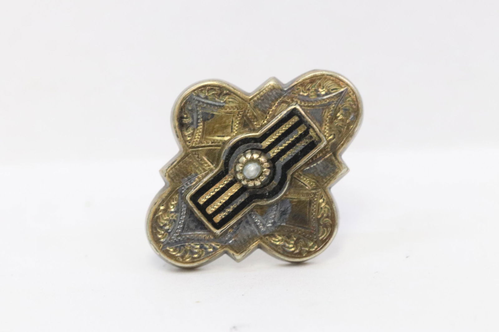 10-14K Victorian gold brooch w/ enamel & seed pearl (1 of 11)