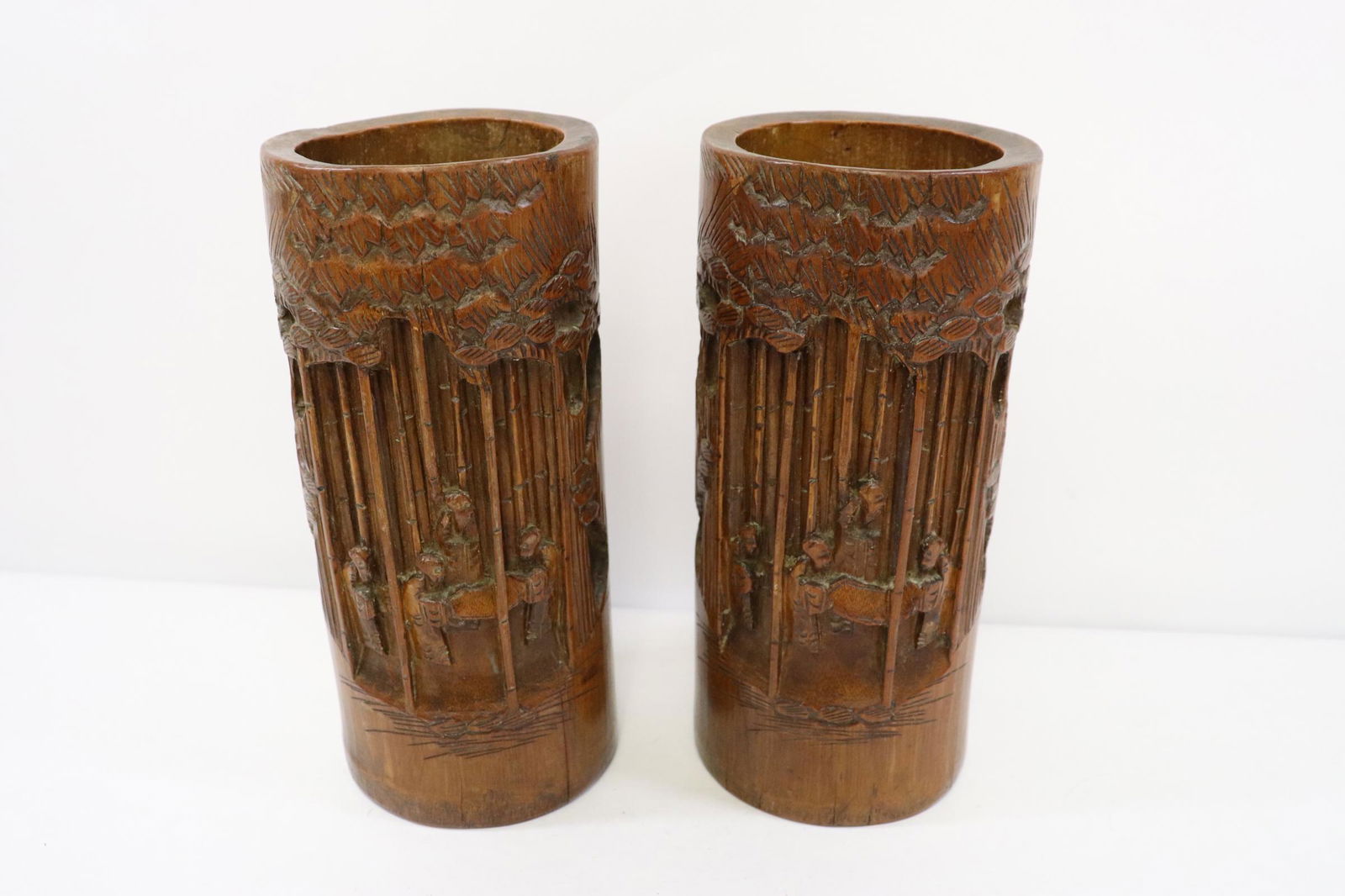 2 Chinese bamboo carved incense holders (1 of 12)