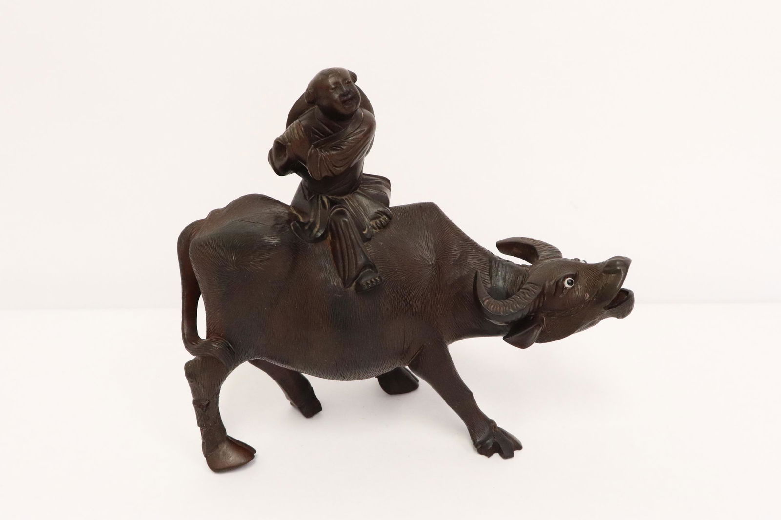 Chinese vintage wood carving (1 of 11)