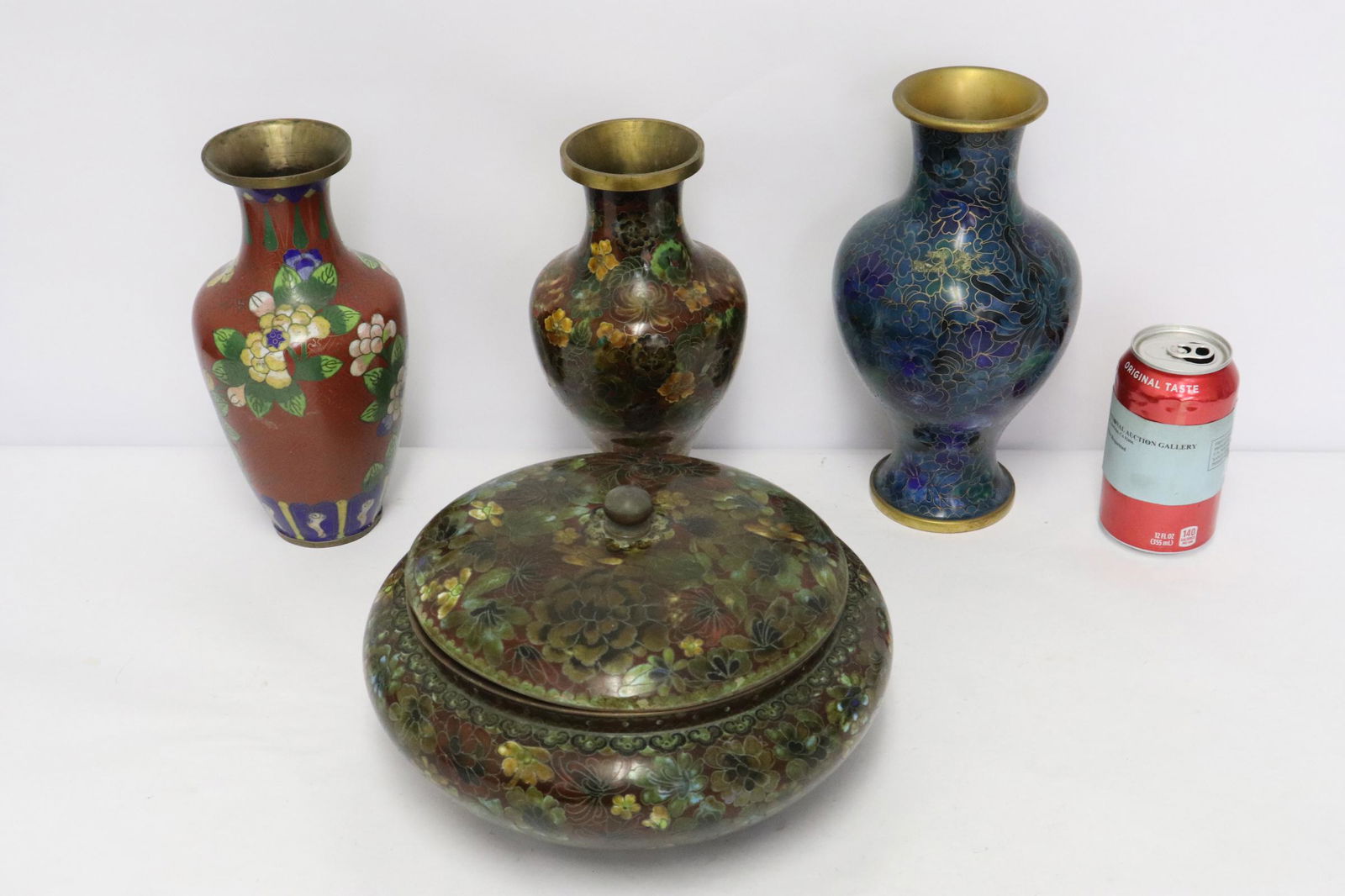 4 Chinese cloisonne pieces (1 of 12)