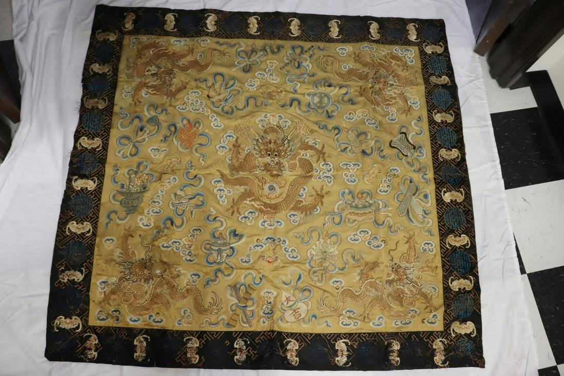 Chinese 16th/17th c. imperial embroidery panel (1 of 18)