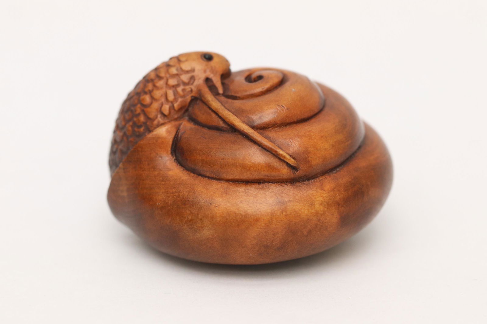Japanese vintage wood carved netsuke (1 of 9)
