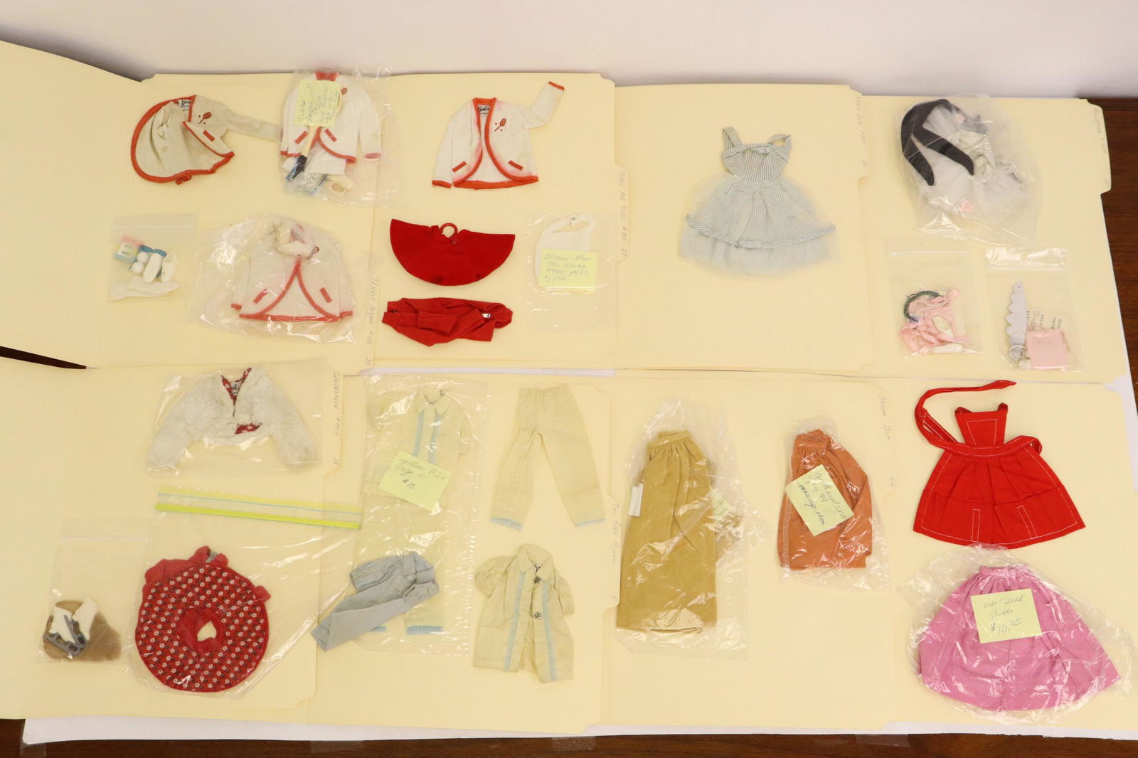 Lot of 60's Barbie/ Skipper clothing: Lot of 60's Barbie/ Skipper clothing