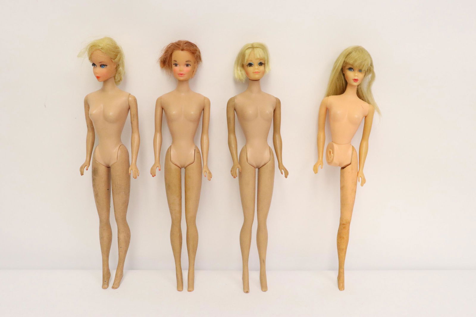 4 vintage Barbie/ Midge dolls (1 of 9)
