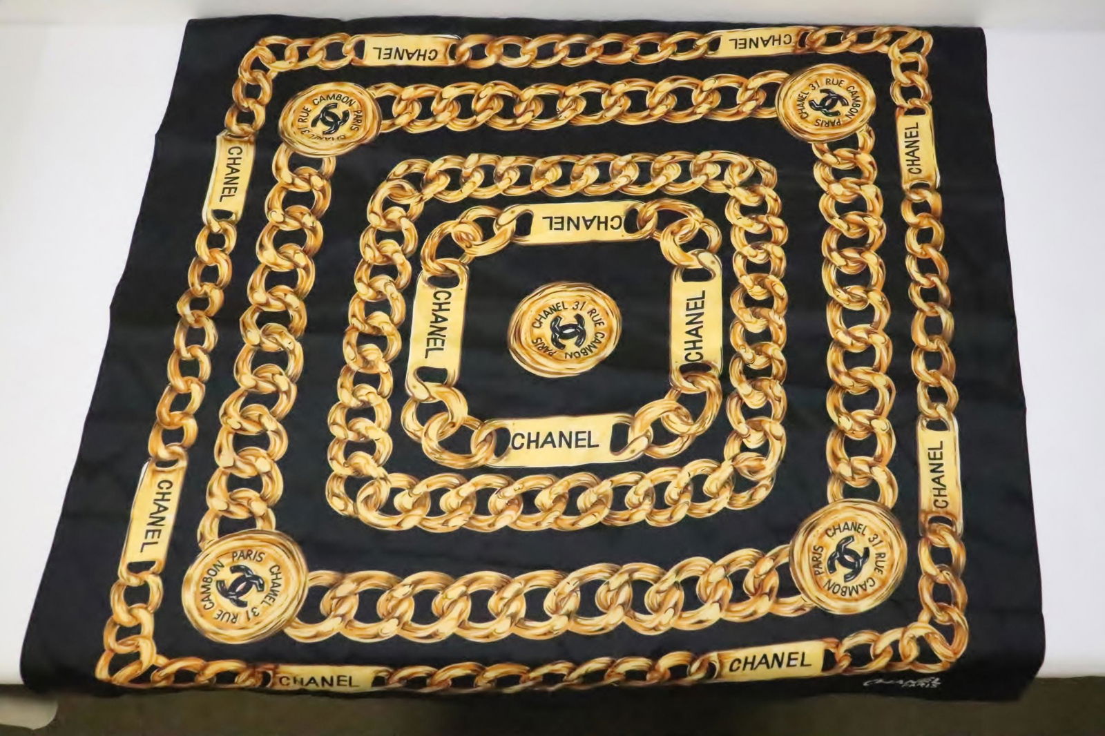 A Chanel scarf (1 of 13)