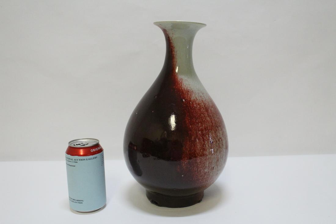 Large Chinese red glazed bottle vase (1 of 10)