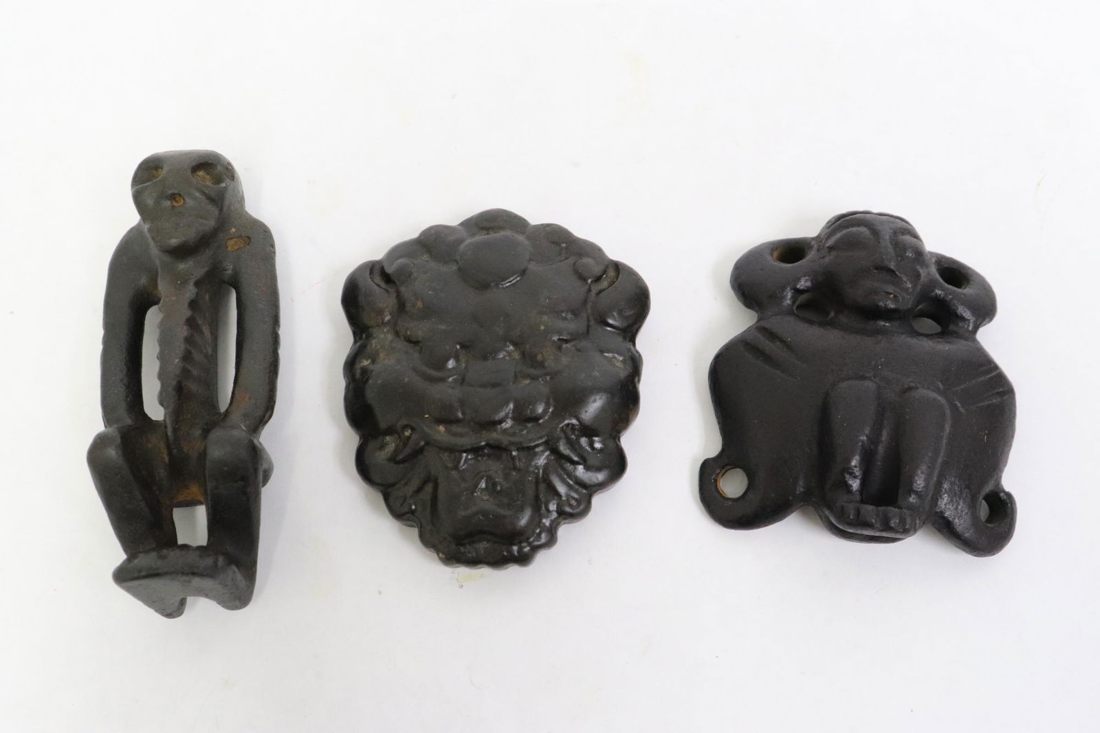 3 Chinese jade like stone carving ornaments (1 of 10)