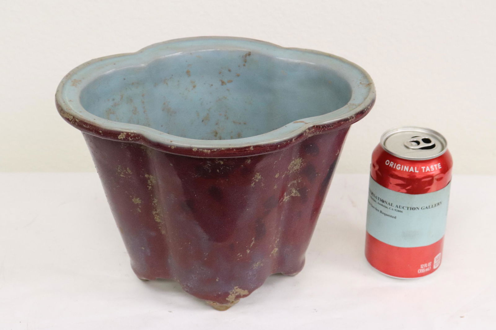 Chinese red glazed porcelain planter (1 of 10)