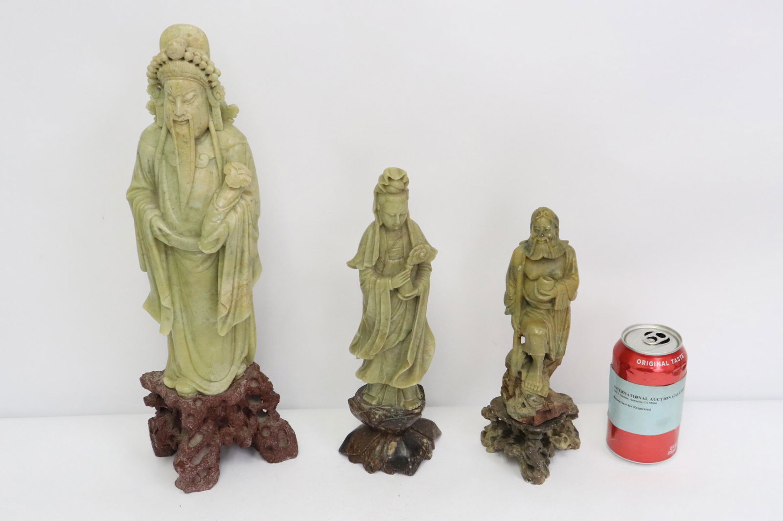 3 fine Chinese soapstone sculpture of deity (1 of 11)