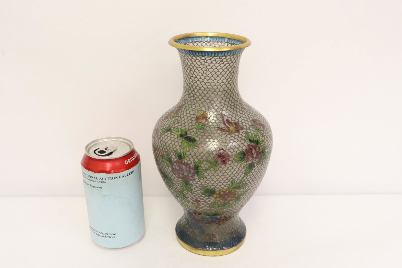 Rare Chinese plique a jour vase in fine condition (1 of 10)