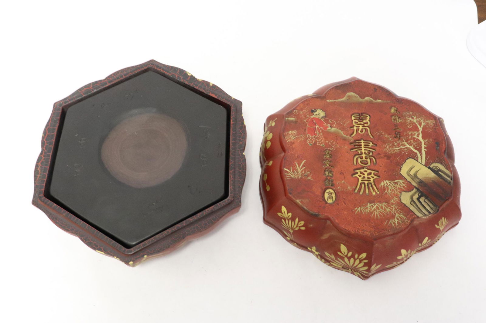 Chinese hexagonal ink stone with fitted box (1 of 10)