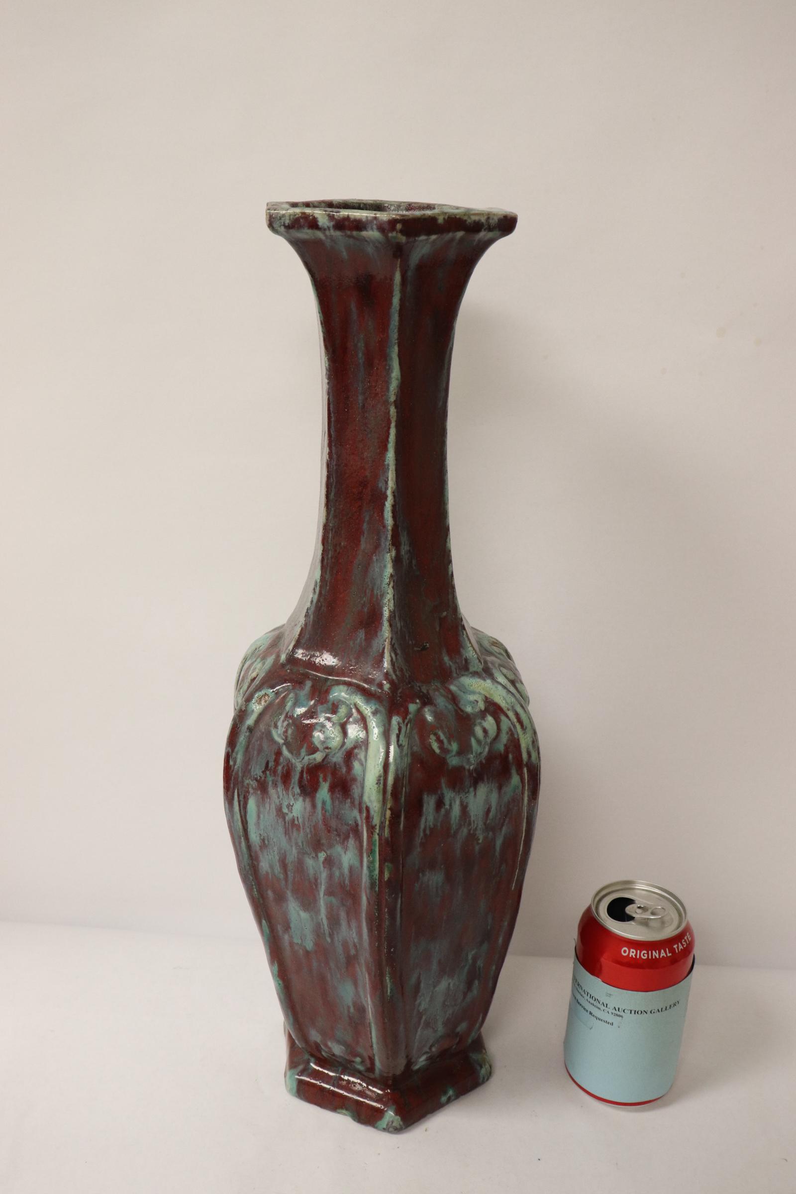 Chinese vintage porcelain hexagonal vase (1 of 10)