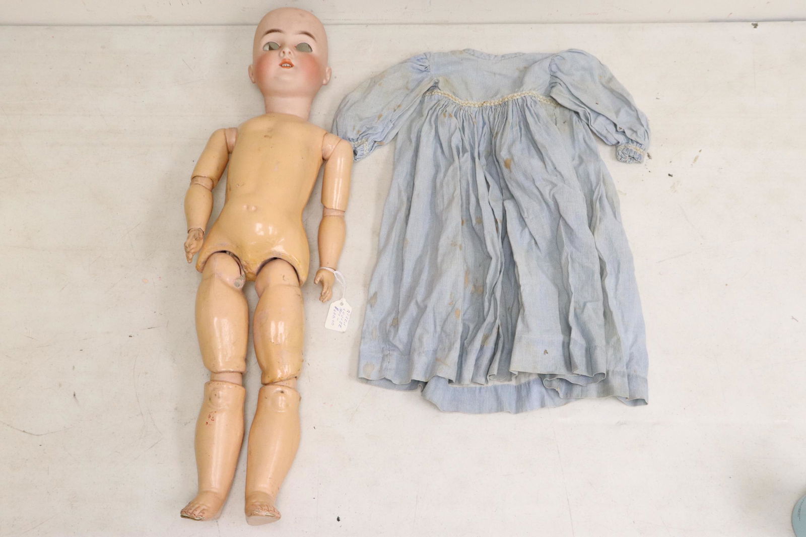 Antique German bisque head doll "Queen Louise" (1 of 10)