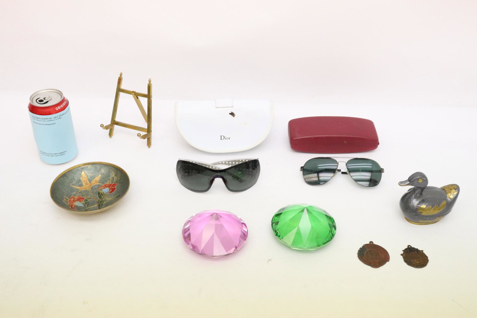 Sun glasses, crystals and more: Sun glasses, crystals and more