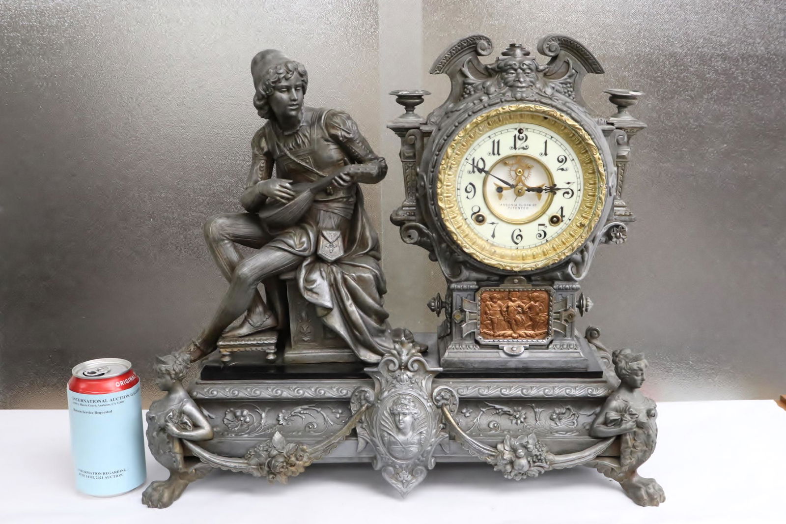 speltor Ansonia keywind table clock (1 of 12)