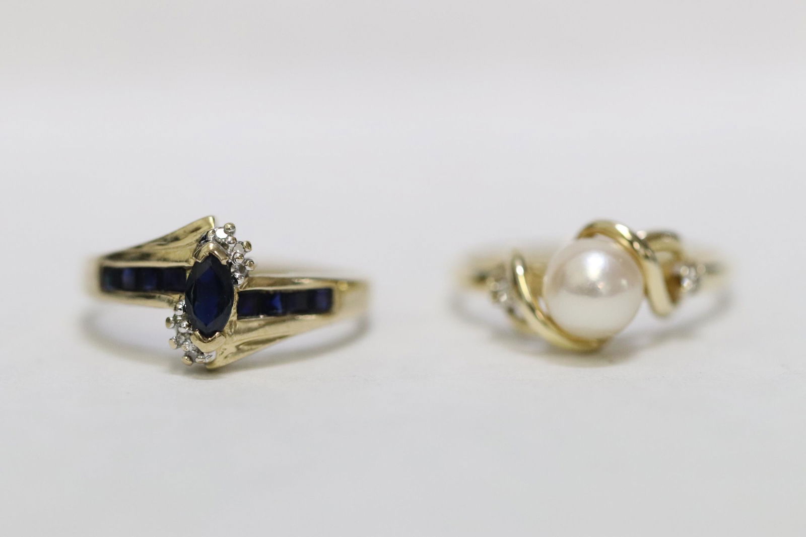 two Y/G diamond rings (1 of 11)