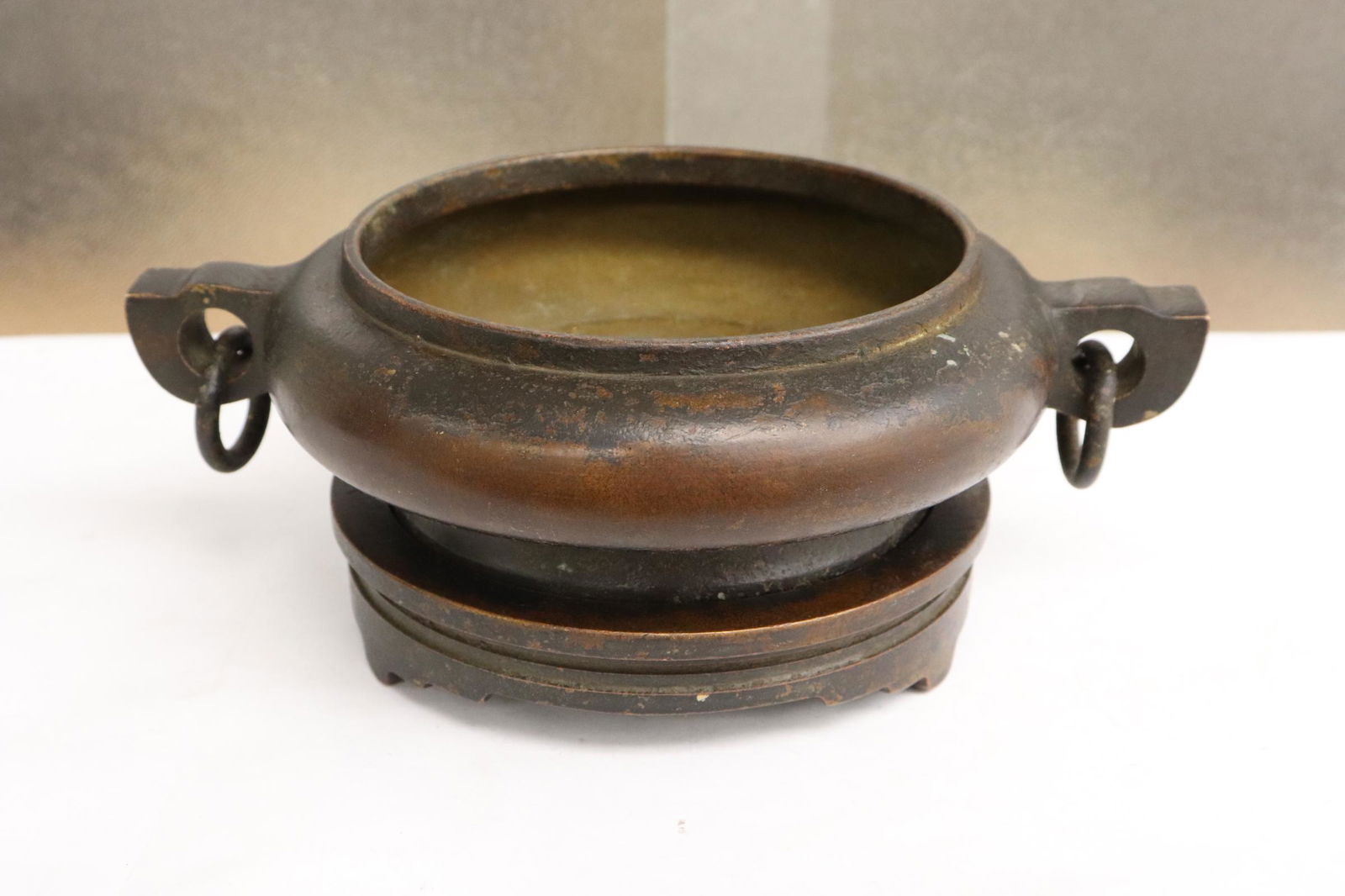 Chinese handled bronze censer (1 of 8)