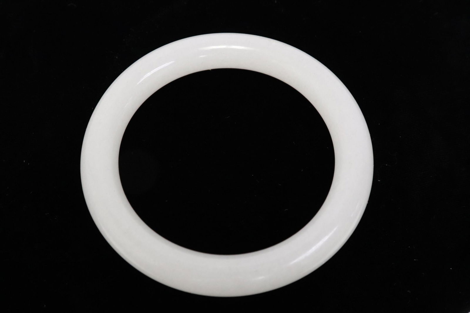 A white jade like bangle (1 of 7)