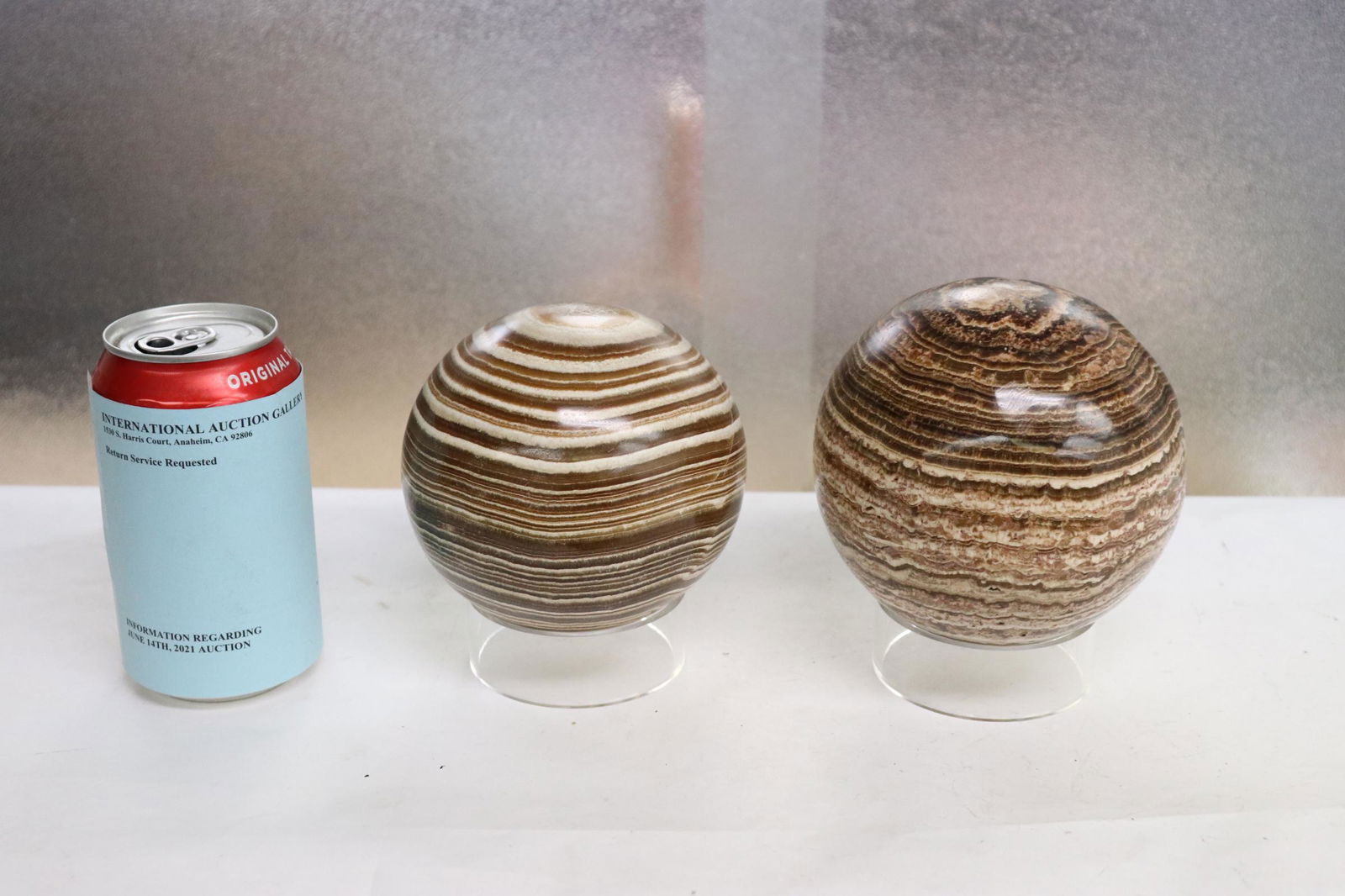 2 stone balls with dinosaur bones (1 of 10)